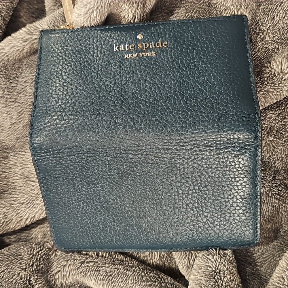 KATE SPADE Wallet - Picture 8 of 8